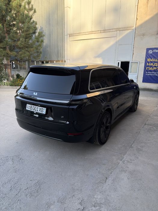 Li 9 Ultra 2025 Dorestayling