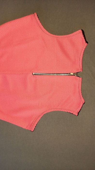 Къса рокля цвят диня