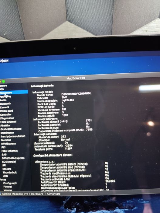 Laptop macbook pro Intel i7 ssd 512gb 16gb ram display 15.4 2k baterie bună