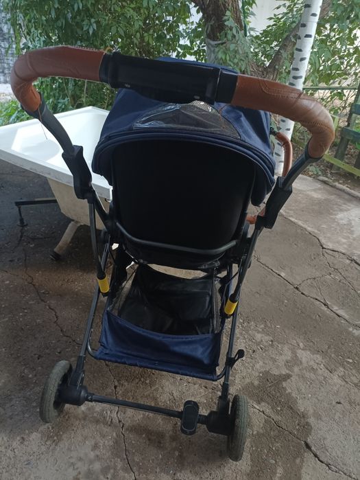Продается детская коляска.