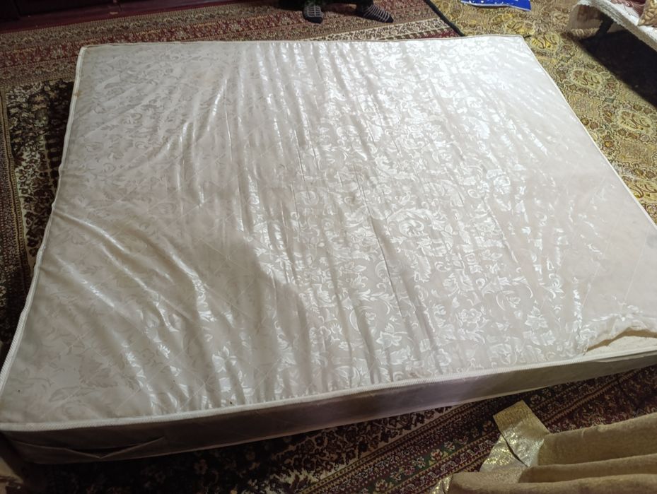 Спальний sotiladi.