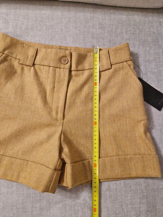 Mango pantaloni scurți cu lana noi