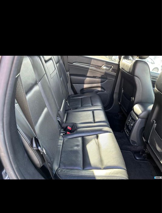 Jeep Grand Cherokee Overland