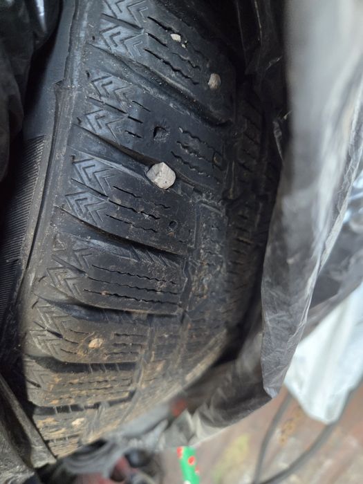 Продам шины r19 зима