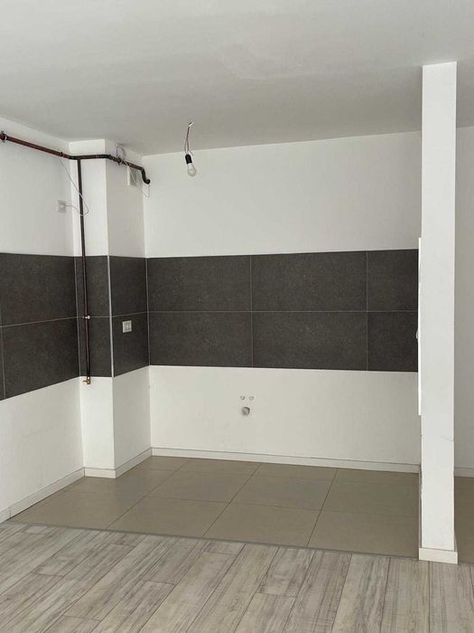 Spațiu comercial || Apartament renovat de închiriat – zona Lăpuș