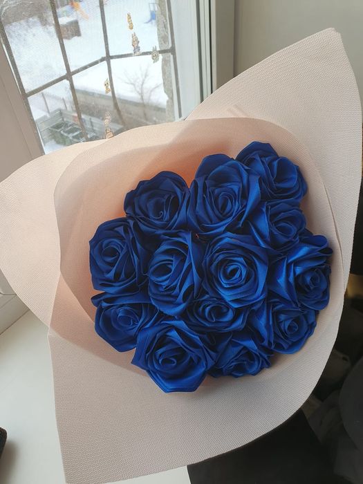 Продам цветы из атласных лент