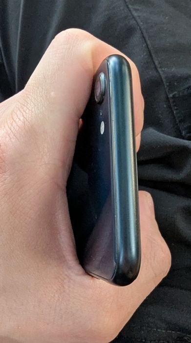 iPhone SE 3 64гб
