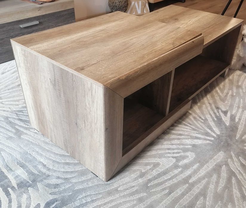 Подарява се холна маса