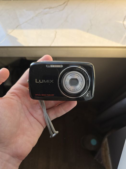 Фотоаппарат Lumix panasonic dmc s1