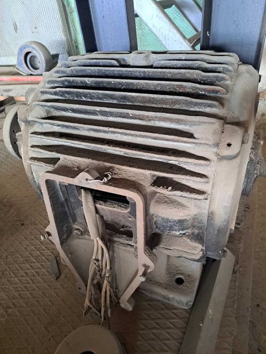 Двигатели электрические б/у