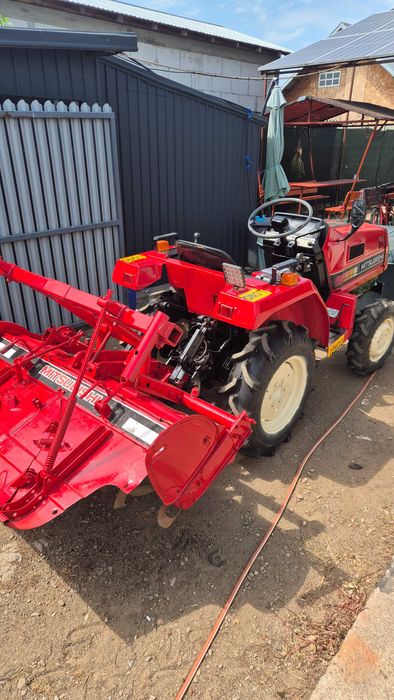 Tractor mitubishi MT18 4x4 cu freza si plug
