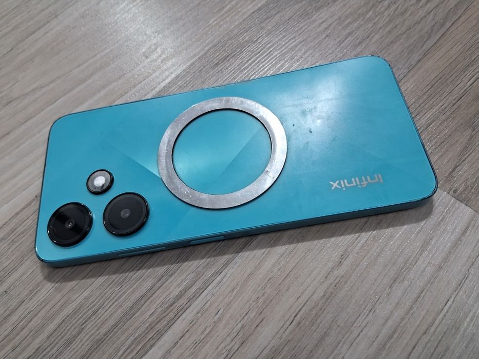 Infinix hot 30i 4/128