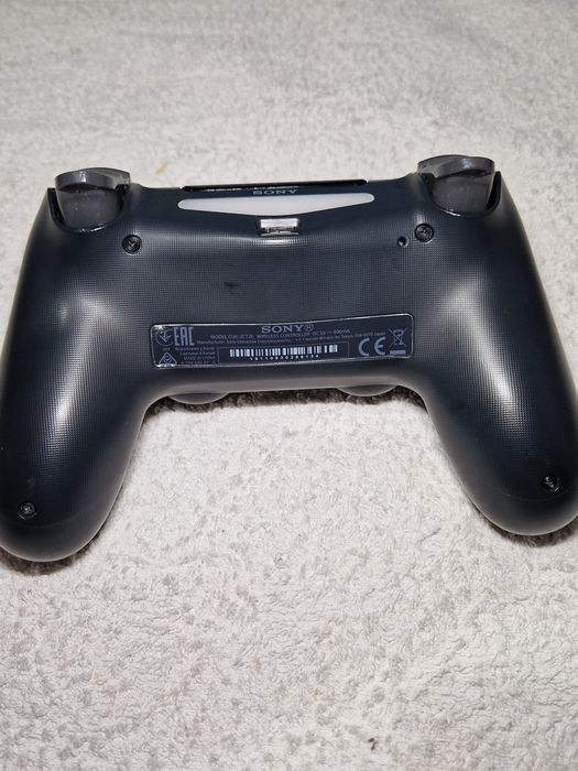 Controler ps4 in stare excelentă