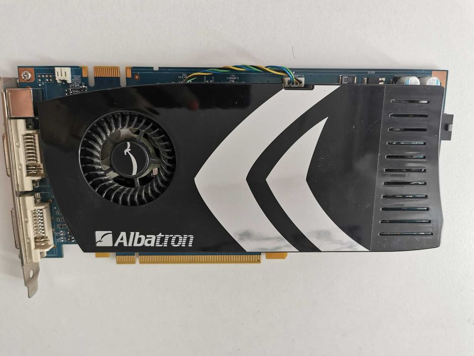 Видеокарта Geforce 9600, с 4 GB RAM