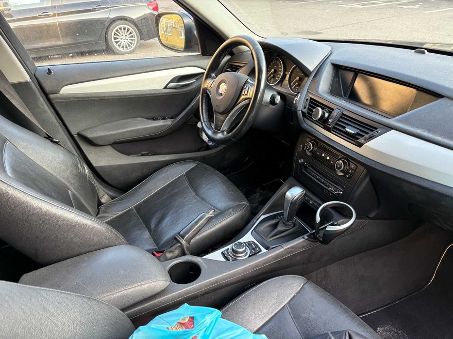 BMW X1 23d 204CP XDrive Automat Distributia schimbata Vanzare Rate