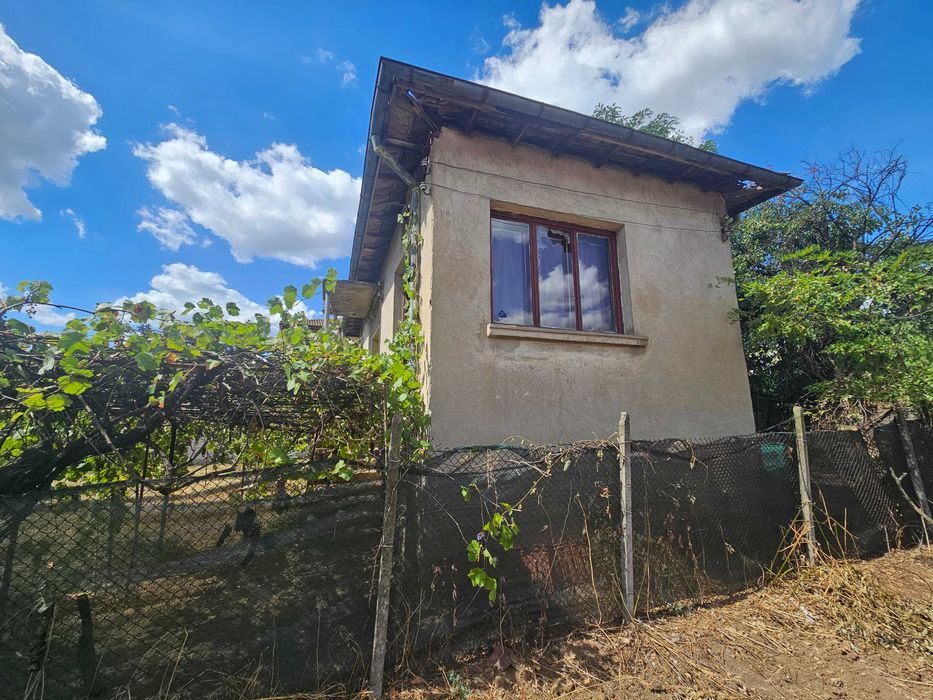 Продава се Къща в Радомир - 110 кв.м за 773 €/кв.м - Снимка #7