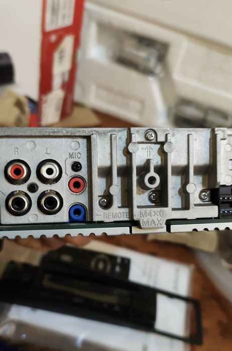 SONY MEX N4300BT extra bass