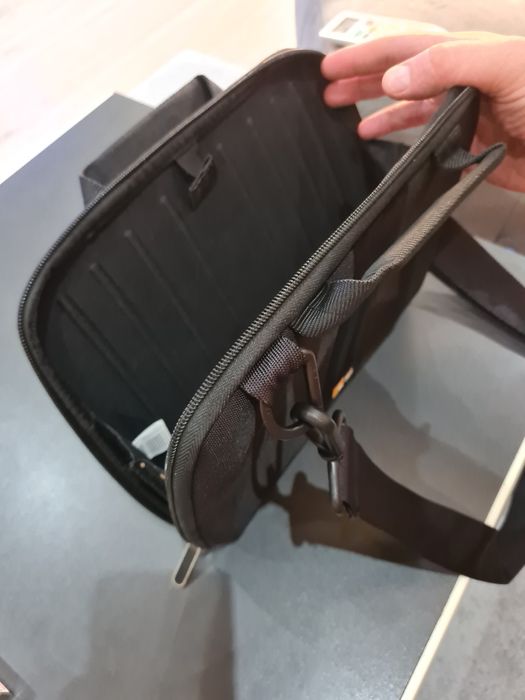 Case Logic laptop Case 11 Inche Black CL-QNS111K