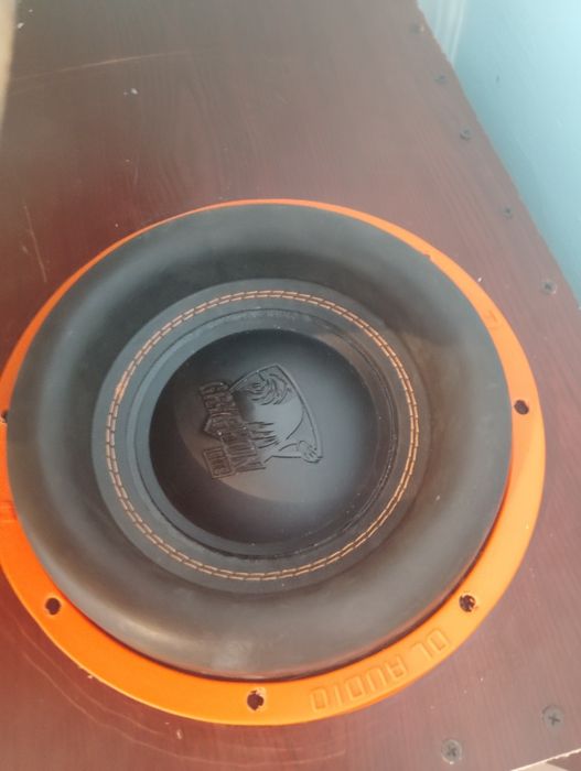 Продам саб 10" gryphon lite