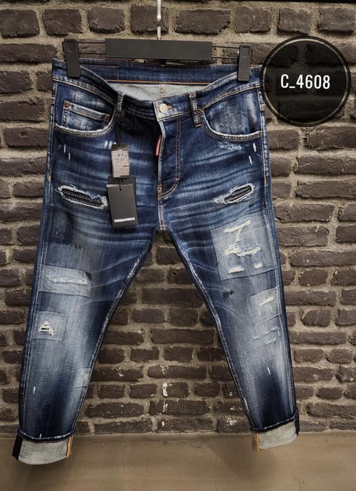 Blugi Dsquared2 ! Model Nou !