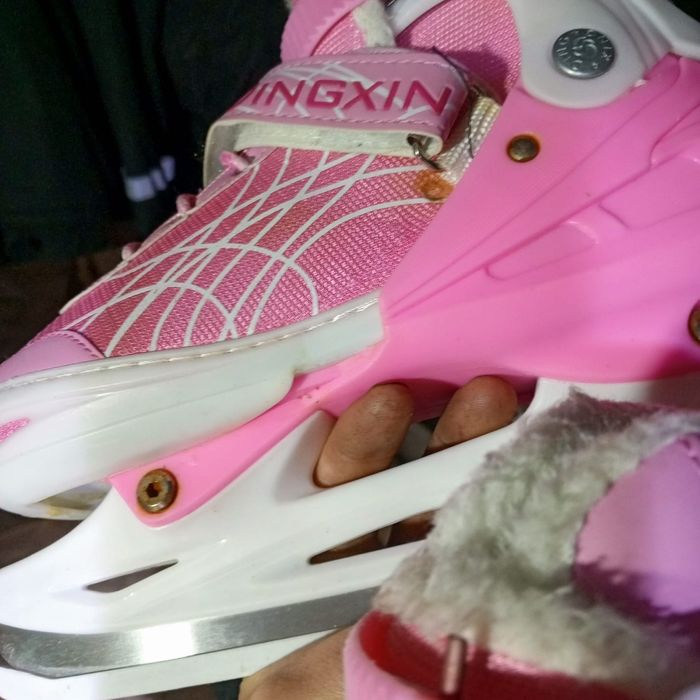 Коньки для девочек.
