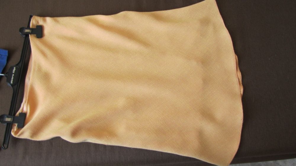 Продавам чисто нова пола .Марка BatiBaleno