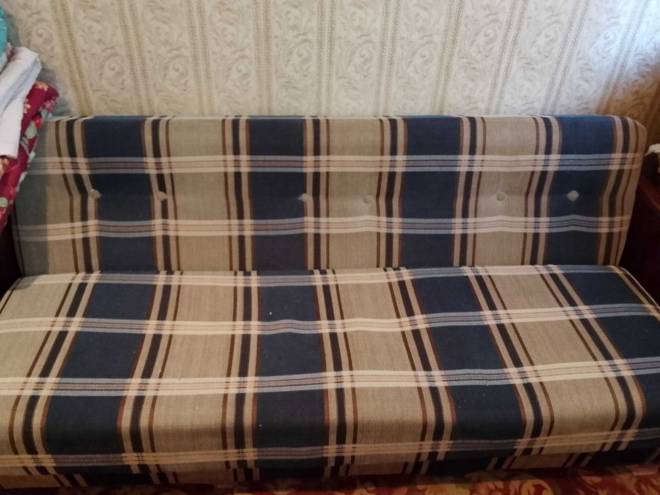 Диван советский дерево