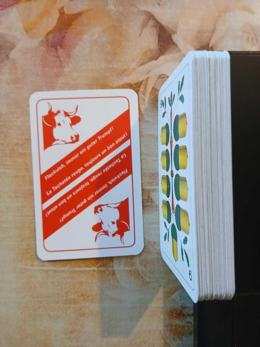 Стари оригинални швейцарски карти за игра