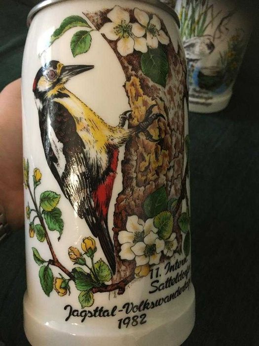 Vand 4 Halbe Decorative Nemtesti,Editie Limitata, Stare Impecabila