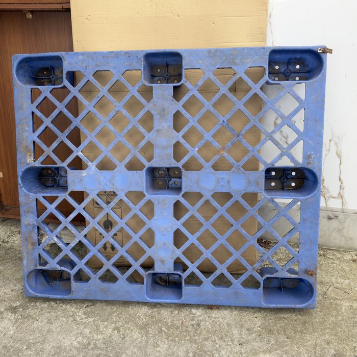 Пластмасов палет