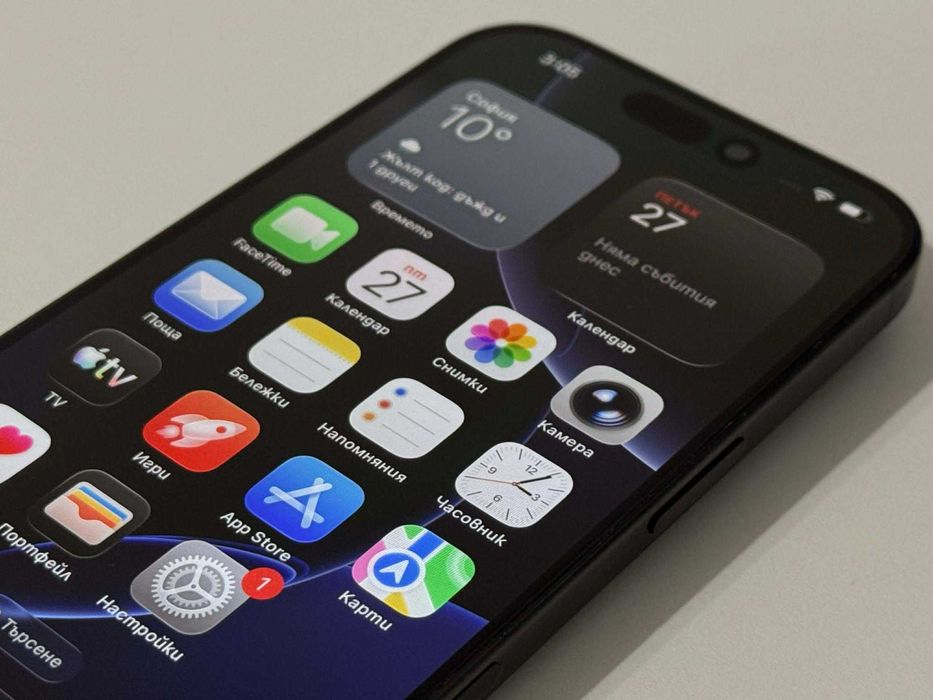 Бартер! iPhone 16 Pro Black Titanium (Черен) 90% Батерия.
