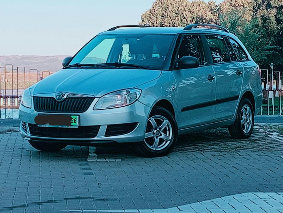 Skoda Fabia _Fabia_an/model 2013✔️_Euro 5/1.6 Diesel/105 C_ TOP auto TOP !!!