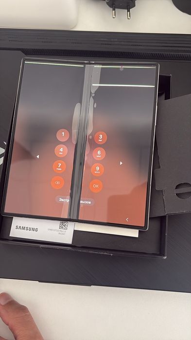 Продам  срочно либо обмен Samsung z fold 6