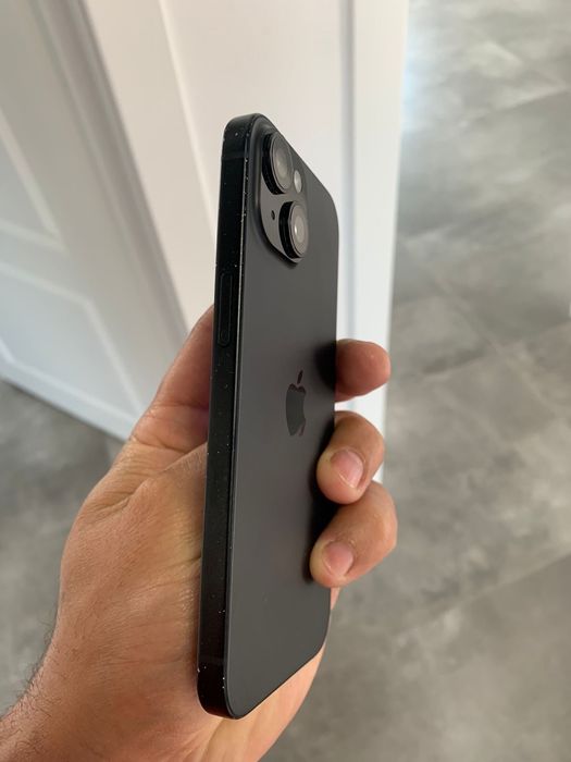Iphone 15 black 128gb baterie 78%
