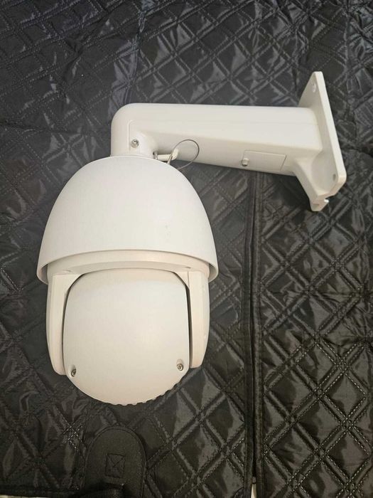 Camera video Hikvision Ds-2DE7330iw-ae SpeedDome 360" poe