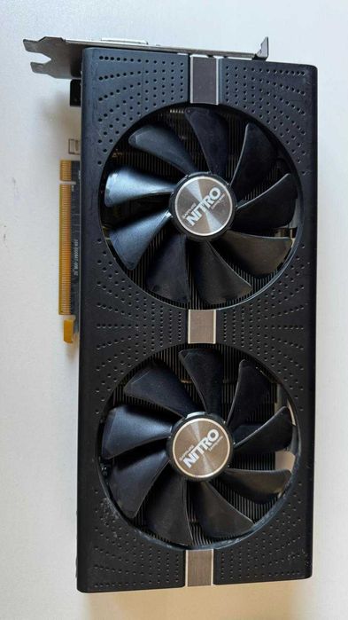 Placă Video Sapphire Nitro+ Radeon RX 570 4GB GDDR5