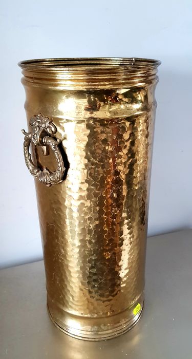 Suport vechi din alamă,  pentru umbrele