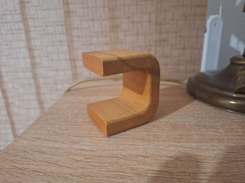 Дървена стойка за часновник