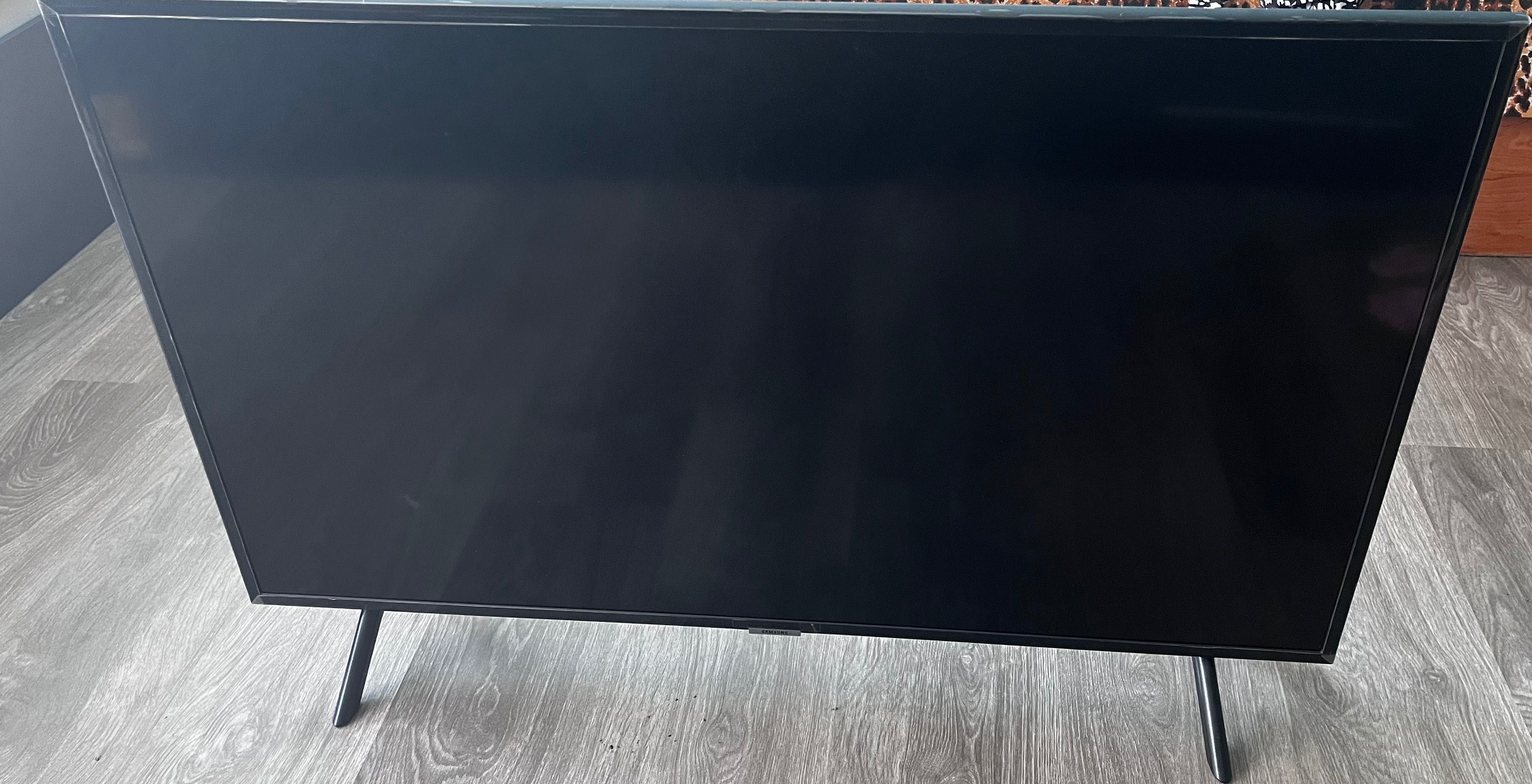 Tv Sumsung 40”, с дефект в екрана, приставка за карта гр. Русе Дружба 3 ...