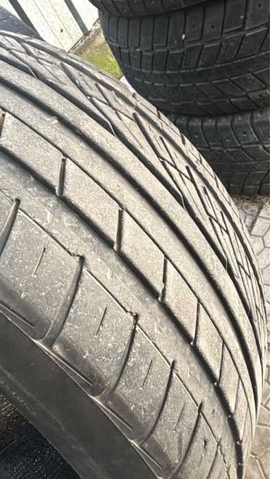Продам летние шины 275/40/20