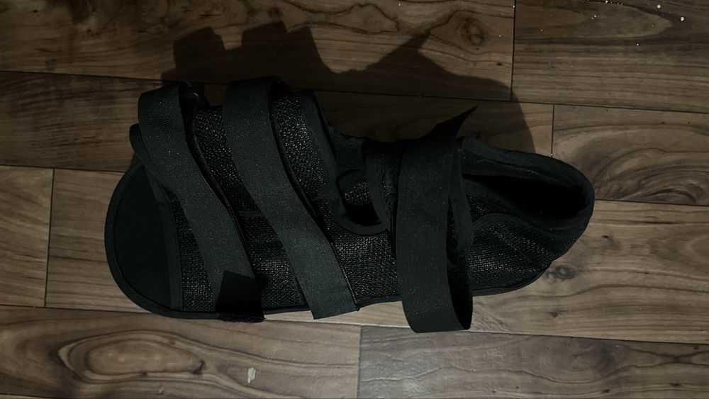 Ортопедический обувь