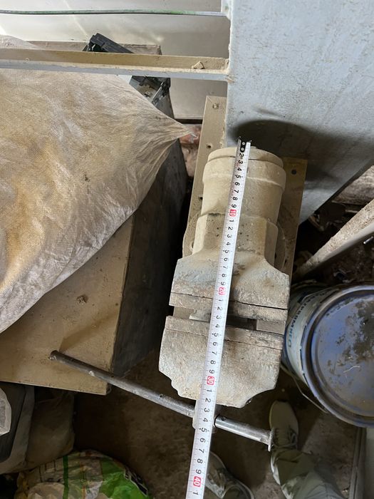 Тиски усталар учун