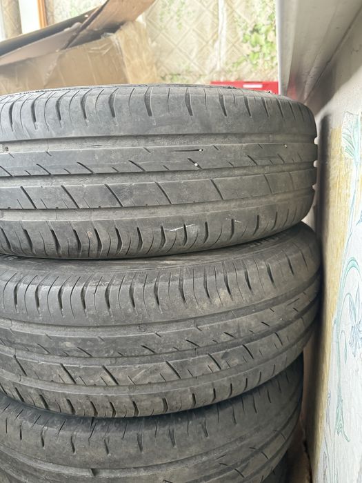 Продам летнюю резину