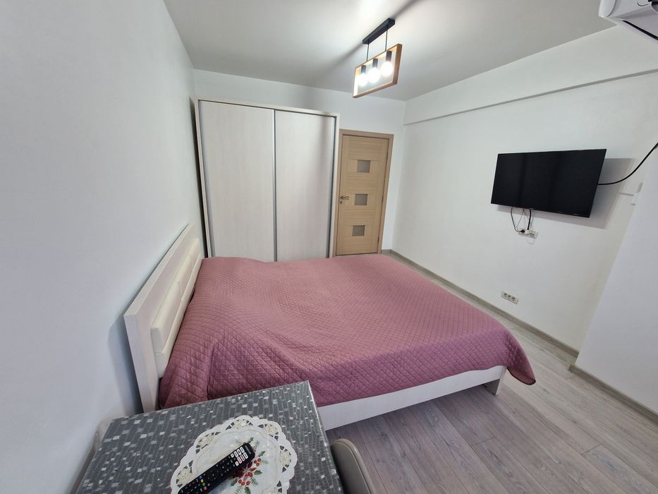 Inchiez apartament 3 camere