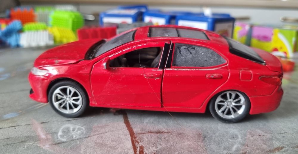 Продаются игрушки