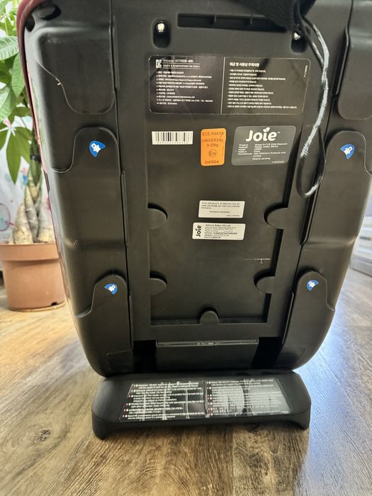 Автокресла joie