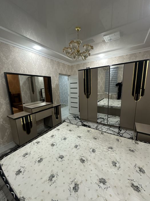 Квартира сотилади