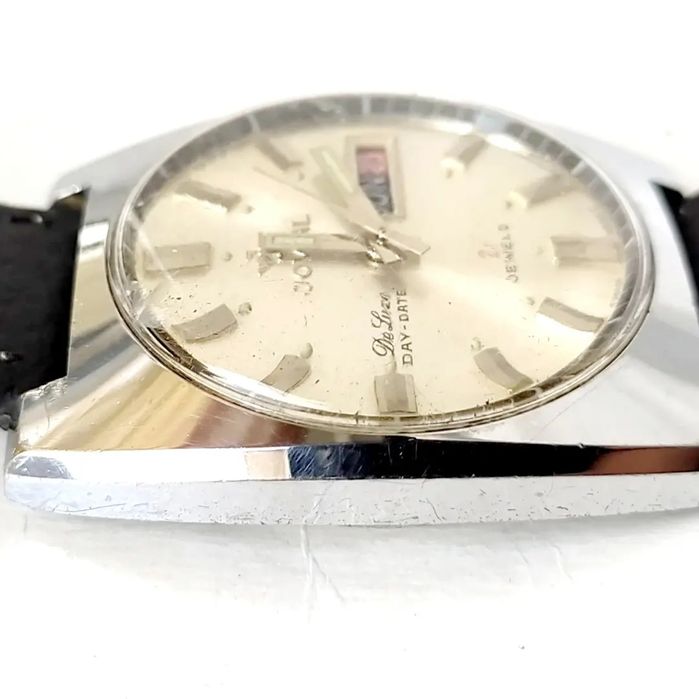VINTAGE JOVIAL DE LUXE DAY-DATE 21 j. Мъжки механичен часовник с ръчно навиване, работещ, с нова кожена каишка.