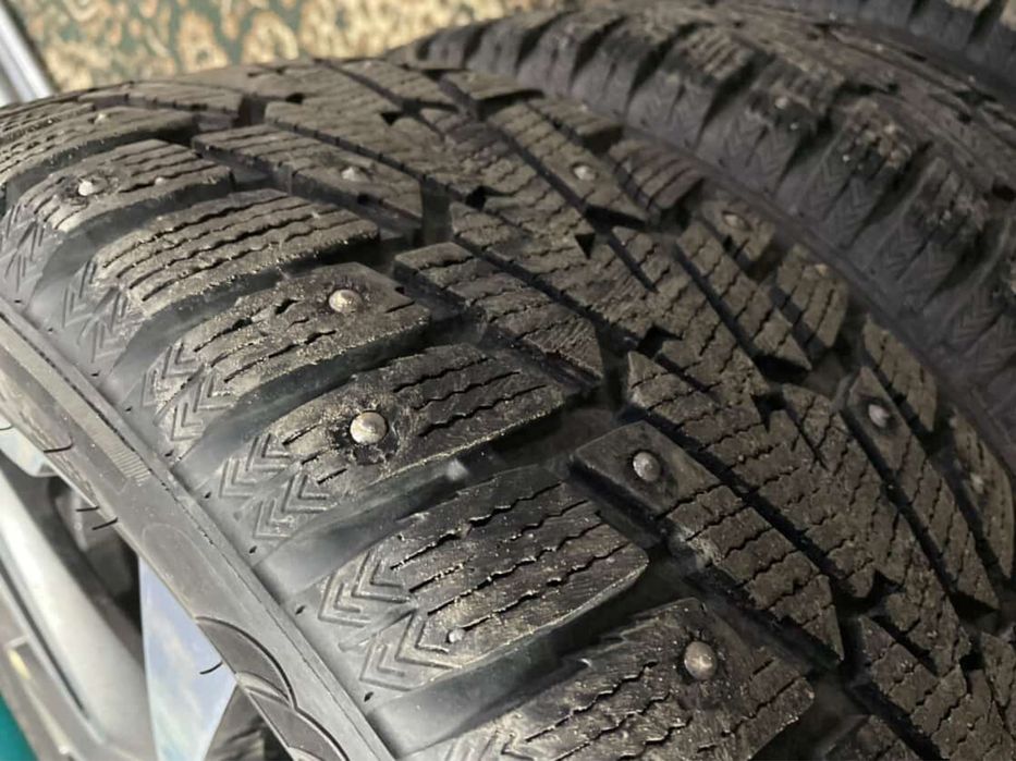 Продам шины зима лето