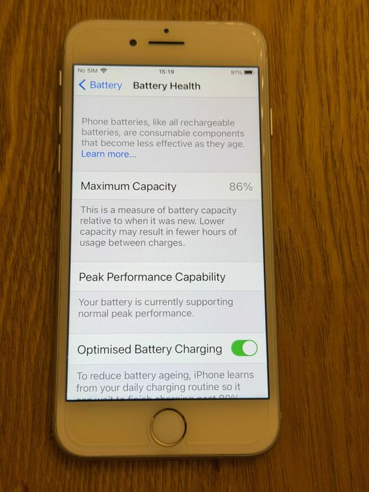 iPhone 8 Silver 64GB 86% перфектен